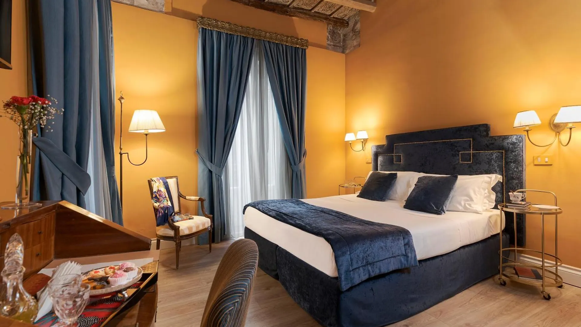 Palazzo Arone Dei Baroni Di Valentino Hotel Palermo