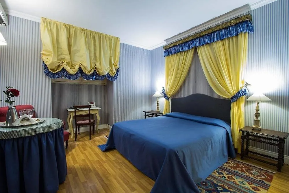 Hotel Palazzo Arone Dei Baroni Di Valentino à Palerme Maison d'hôtes